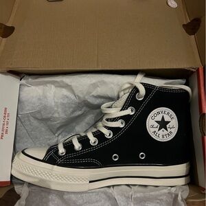 NEW converse chuck in black & egret